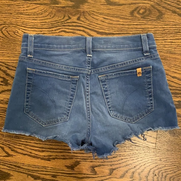 Joe’s Jeans cutoff  Shorts - Picture 2 of 3